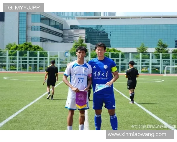 澳门大学足球队奋勇争先展现青春风采助力校园体育文化发展 澳门大学足球队奋勇争先展现青春风采助力校园体育文化发展